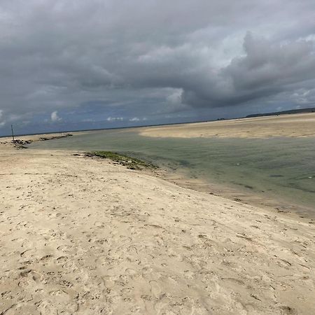 Cozy Coastal Lodge In هايلي المظهر الخارجي الصورة